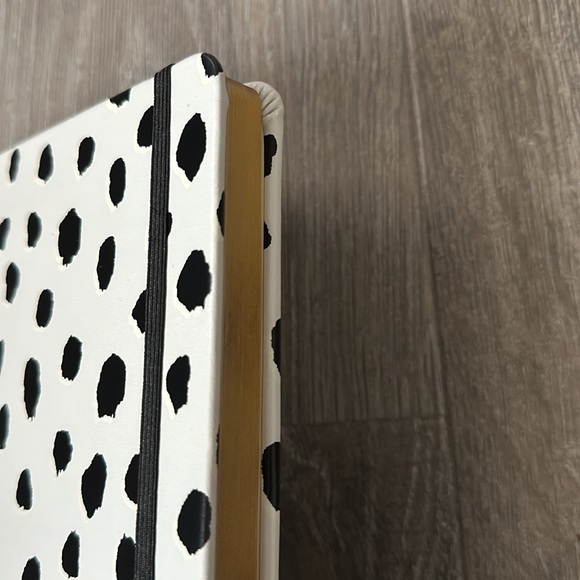♠️ Kate Spade Large Notebook - Picture 2 of 5